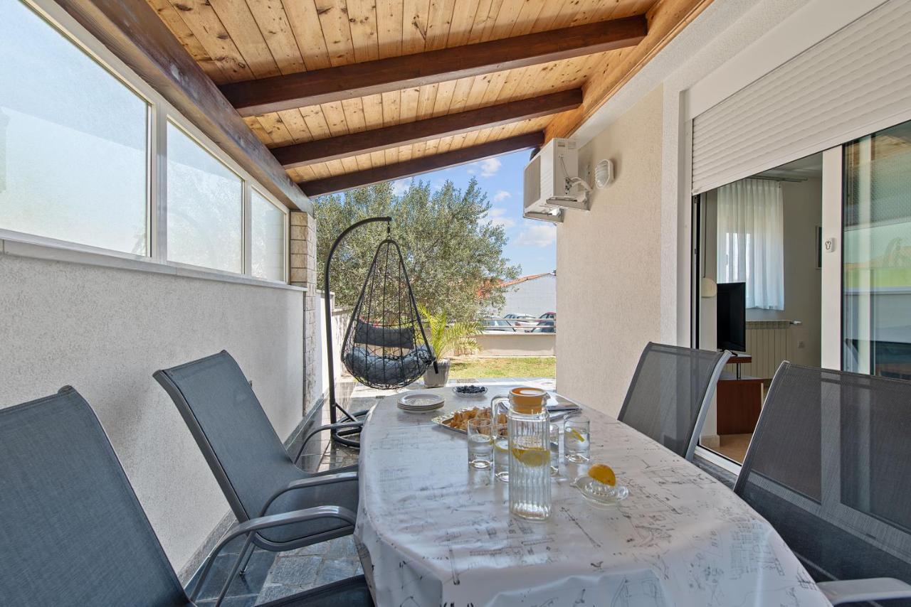 Summer House Apartma *